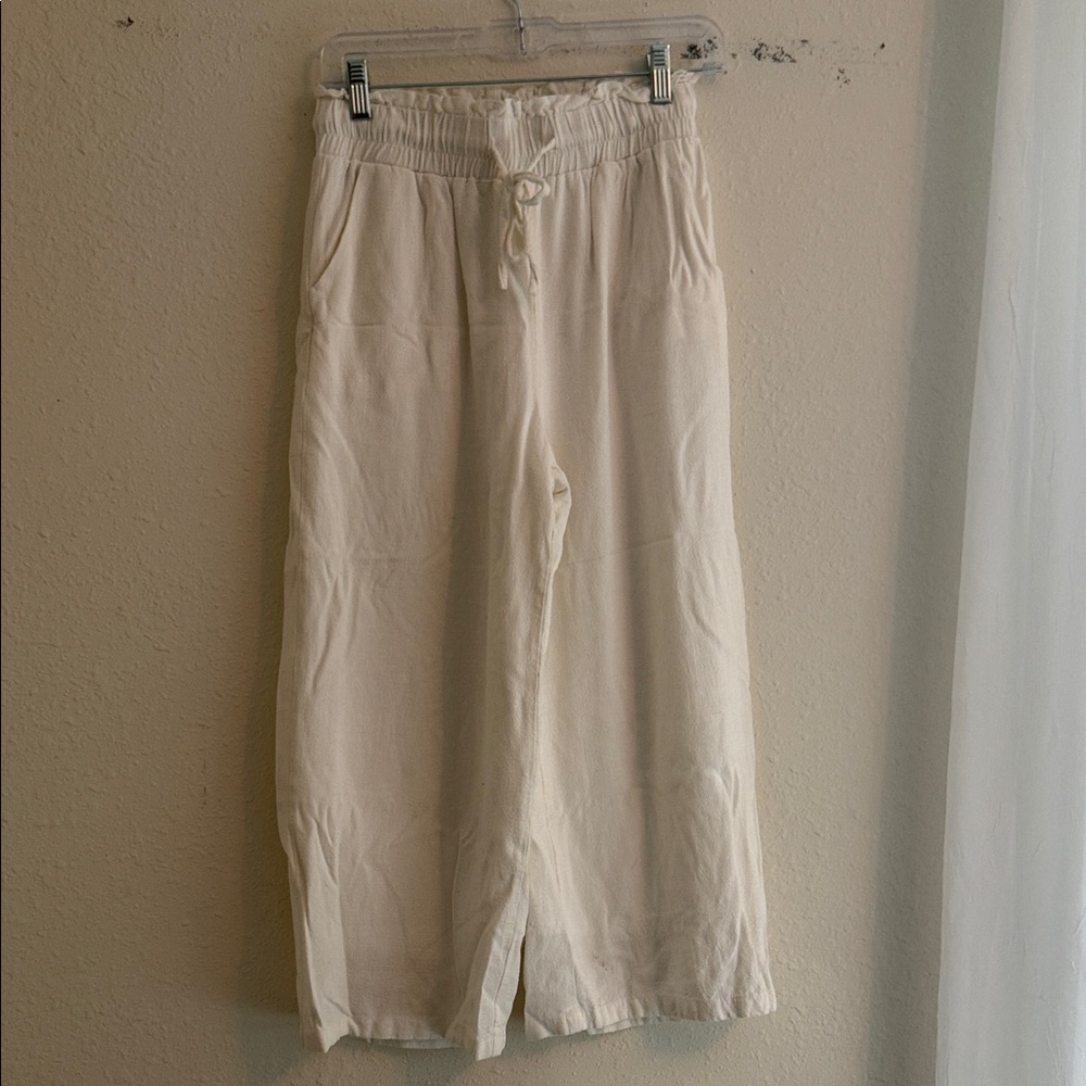 Women's White Linen Cropped Pants